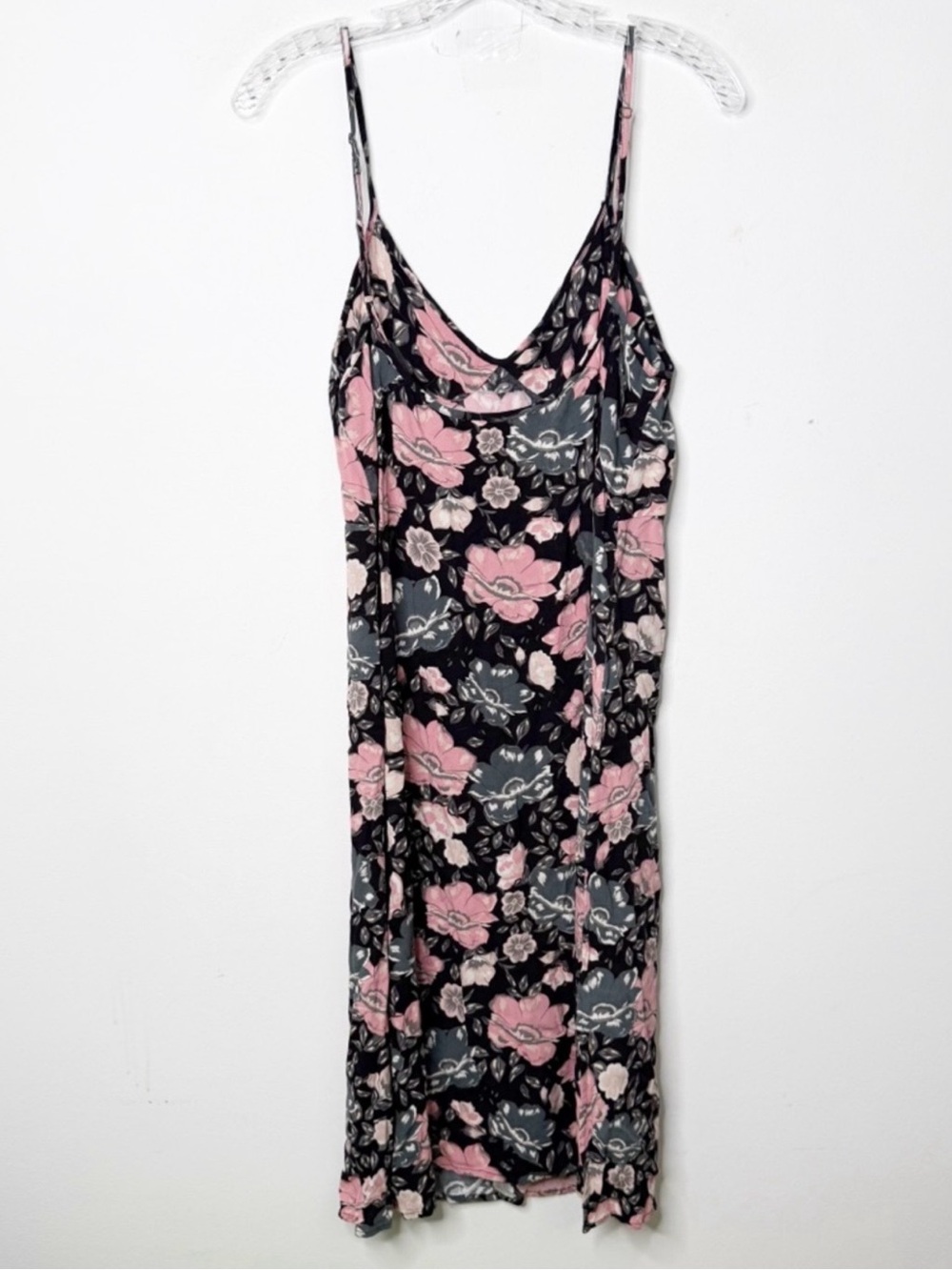 SPELL‎ & THE GYPSY COLLECTIVE | Black Floral
Winona Slip Midi Dress Medium Boho - Picture 4 of 5